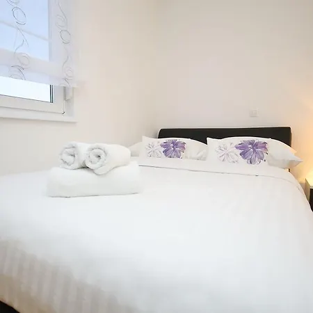 Διαμέρισμα Marty *