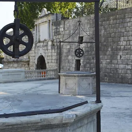 Διαμέρισμα Marty *